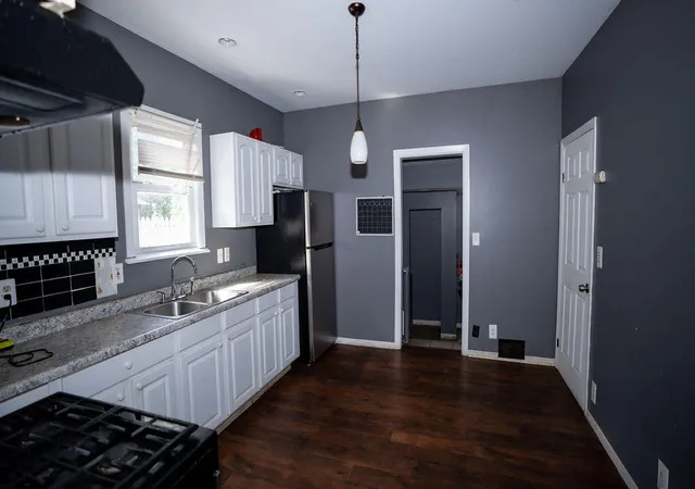 Photo 4 of Single family home for sale at 1919 Stafford Ave SW, Grand Rapids, MI 49507 | MLS# 65026047466 | Listing updated on 2026-09-15