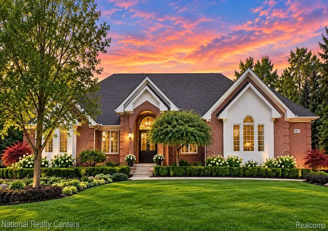 Photo 1 of Single family home for sale at 1937 Carsons Cvs, Commerce Township, MI 48390 | MLS# 20261071860 | Listing updated on 2026-10-11