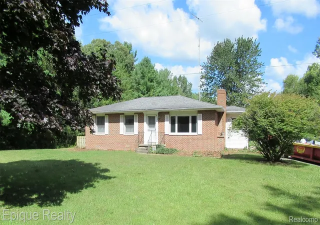 Photo 1 of Single family home for sale at 5350 Davis Rd, Saint Clair, MI 48079 | MLS# 20261071862 | Listing updated on 2026-09-09