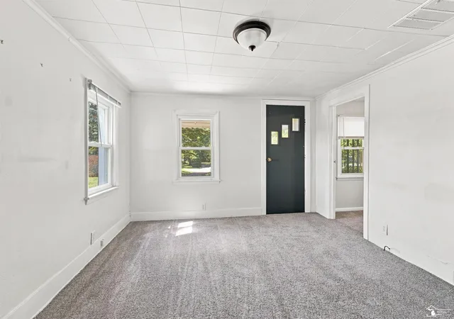 Photo 4 of Single family home for sale at 9230 Crabb Dr, Temperance, MI 48182 | MLS# 57050221029 | Listing updated on 2026-09-10