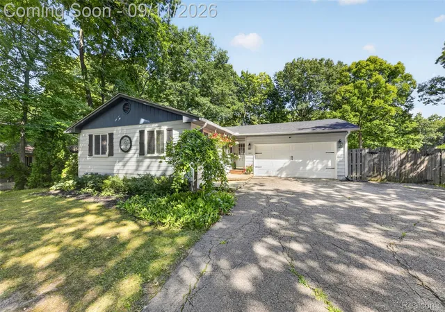 Photo 1 of Single family home for sale at 1537 Odette, Hartland, MI 48353 | MLS# 20261071869 | Listing updated on 2026-09-13