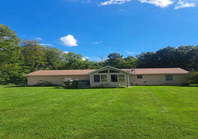 Photo 3 of Single family home for sale at 6300 S Bradley Rd, Bellevue, MI 49021 | MLS# 64026047479 | Listing updated on 2026-09-15