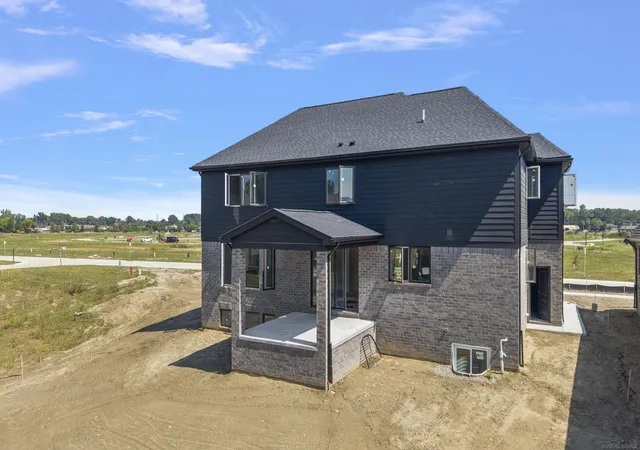Photo 3 of Single family home for sale at 54437 Palomino Dr, Shelby Charter Township Macomb, MI 48316 | MLS# 58050221036 | Listing updated on 2026-09-17