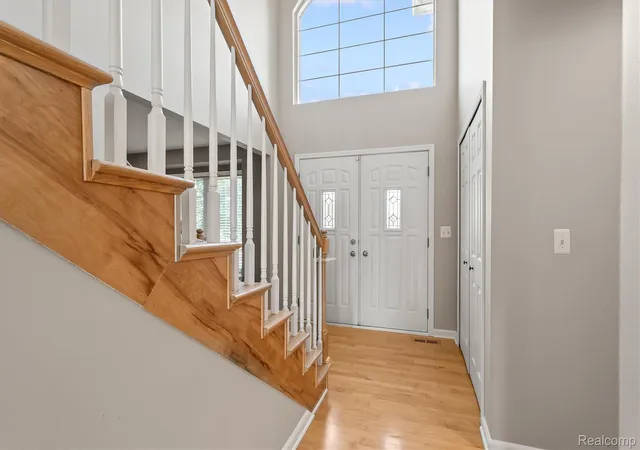 Photo 3 of Single family home for sale at 16016 Berry Ln, Macomb, MI 48044 | MLS# 20261071895 | Listing updated on 2026-09-14