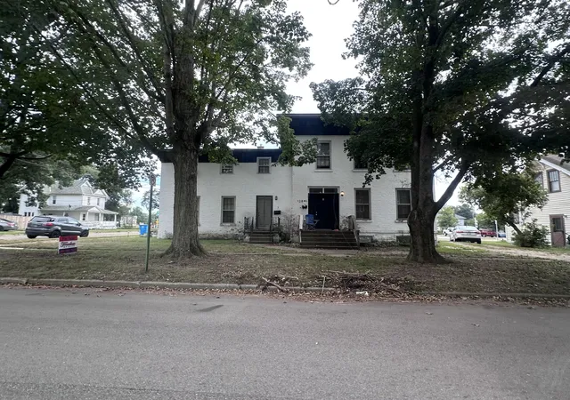 Photo 3 of Multi family home for sale at 920 Cedar St, Niles, MI 49120 | MLS# 69026047492 | Listing updated on 2026-09-09
