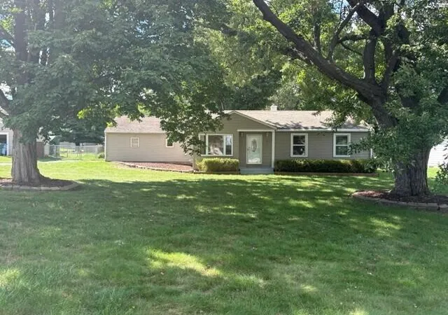 Photo 3 of Single family home for sale at 5910 Orchard Ct, Lansing, MI 48911 | MLS# 72026047497 | Listing updated on 2026-09-08