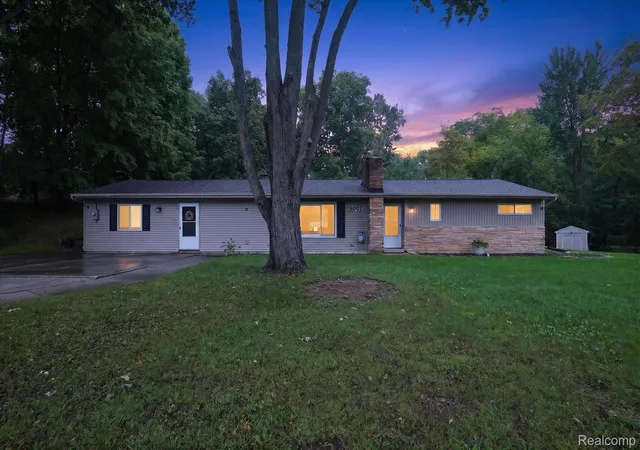 Photo 1 of Single family home for sale at 9007 Joseph St, Grand Blanc, MI 48439 | MLS# 20261071930 | Listing updated on 2026-09-11