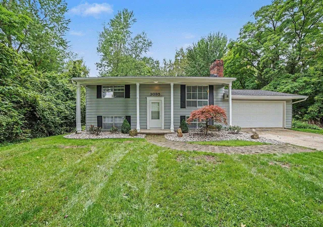 Photo 1 of Single family home for sale at 3095 Midland Rd, Saginaw, MI 48603 | MLS# 61050221049 | Listing updated on 2026-09-08