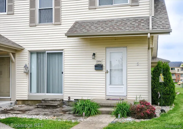 Condo for sale at 12004 Juniper Way, Grand Blanc, MI 48439 | MLS# 20261071938
