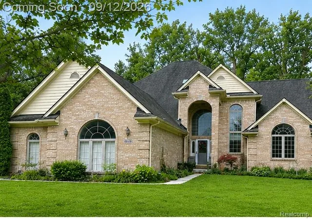 Photo 1 of Single family home for sale at 22119 Oakwood Dr, Riverview, MI 48193 | MLS# 20261071945 | Listing updated on 2026-09-12