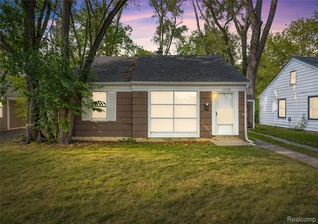 Photo 1 of Single family home for sale at 10720 Albany St, Oak Park, MI 48237 | MLS# 20261071948 | Listing updated on 2026-09-09