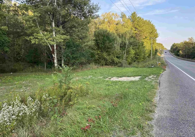 Photo 2 of Land for sale at 0000 Garfield, Traverse City, MI 49696 | MLS# 78080073310 | Listing updated on 2026-09-11