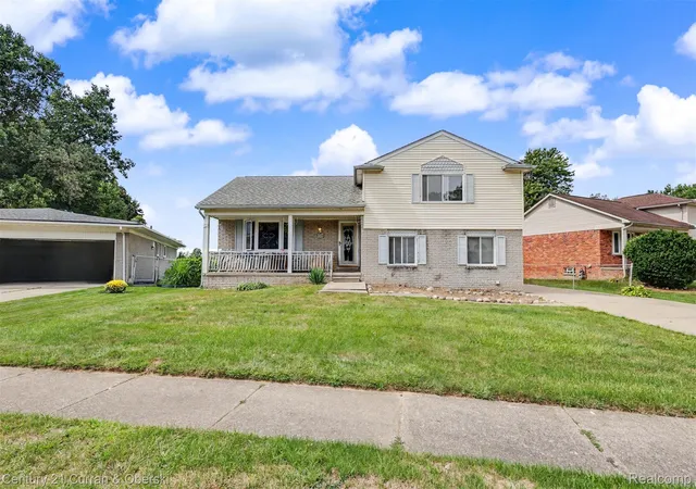 Single family home for sale at 10506 Continental Dr, Taylor, MI 48180 | MLS# 20261071953