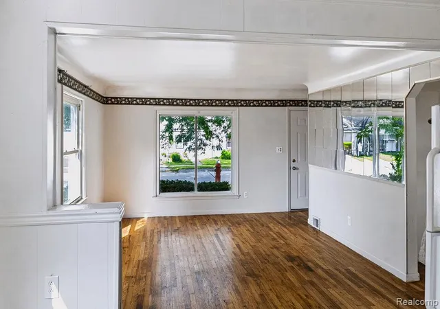 Photo 3 of Single family home for sale at 27114 Baldwin Ave, Warren, MI 48092 | MLS# 20261071954 | Listing updated on 2026-09-09