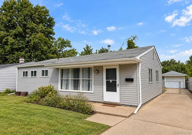 Photo 3 of Single family home for sale at 1615 E Greig Ave, Madison Heights, MI 48071 | MLS# 20261071955 | Listing updated on 2026-09-09