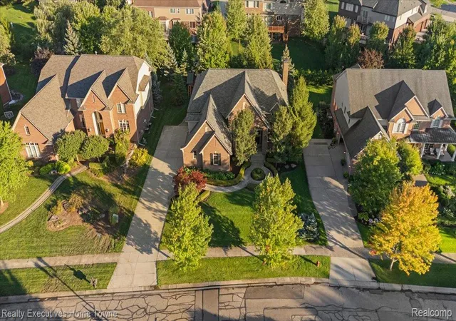 Photo 1 of Single family home for sale at 2919 Addison Cir N, Rochester, MI 48306 | MLS# 20261071970 | Listing updated on 2026-09-13