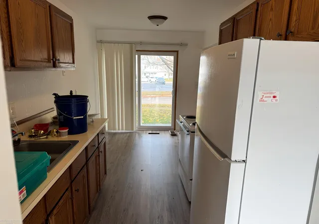 Photo 3 of Condo for sale at 8602 Kaltz St, Center Line, MI 48015 | MLS# 58050221066 | Listing updated on 2026-09-08