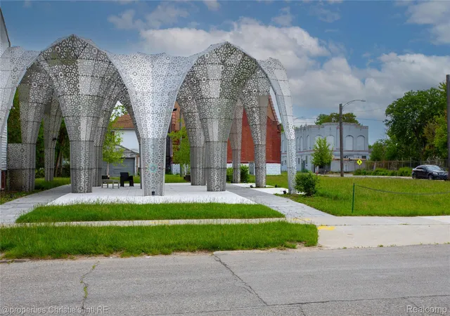 Photo 14 of Single family home for sale at 1000 Marston St, Detroit, MI 48211 | MLS# 20261071973 | Listing updated on 2026-09-09