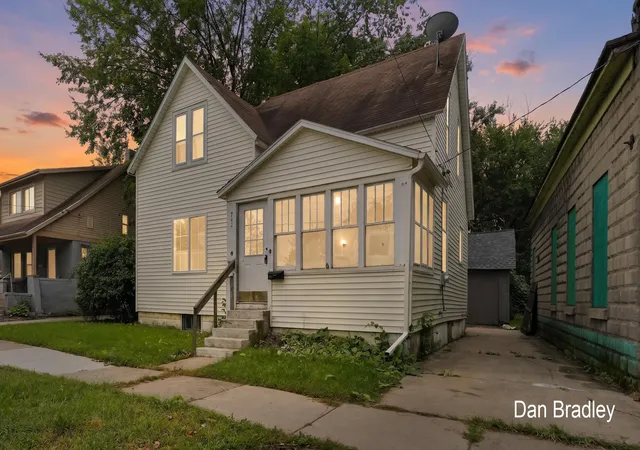 Single family home for sale at 742 NW Myrtle St, Grand Rapids, MI 49504 | MLS# 65026047528