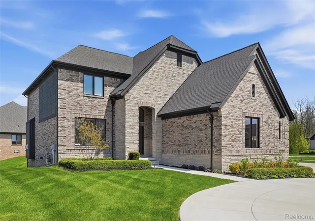 Photo 3 of Single family home for sale at 11963 Forest Brk Dr, Washington, MI 48094 | MLS# 20261071979 | Listing updated on 2026-09-11