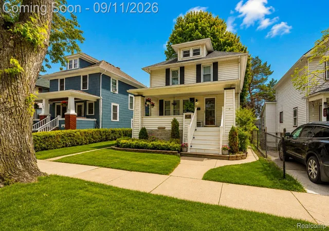 Photo 1 of Single family home for sale at 447 Maple St, Wyandotte, MI 48192 | MLS# 20261071978 | Listing updated on 2026-09-11