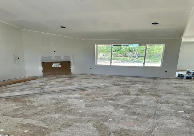 Photo 3 of Single family home for sale at 45215 Fairchild Rd, Macomb, MI 48042 | MLS# 58050221072 | Listing updated on 2026-09-09