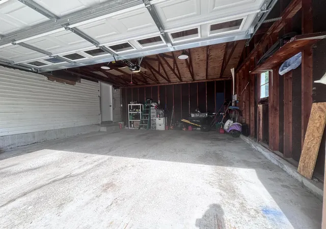 Photo 3 of Single family home for sale at 1311 Crescent St, Greenville, MI 48838 | MLS# 64026047533 | Listing updated on 2026-09-08