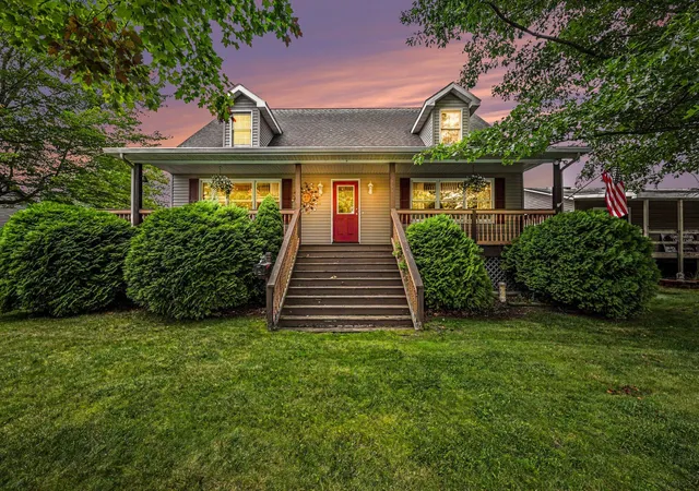 Single family home for sale at 17077 Blackfoot Trl, Howard City, MI 49329 | MLS# 65026047532
