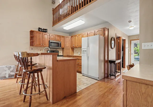 Photo 4 of Single family home for sale at 17077 Blackfoot Trl, Howard City, MI 49329 | MLS# 65026047532 | Listing updated on 2026-09-16