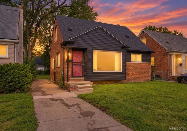 Photo 1 of Single family home for sale at 12827 Woodbine, Redford, MI 48239 | MLS# 20261071988 | Listing updated on 2026-09-11