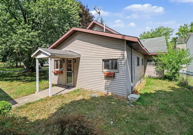 Photo 3 of Single family home for sale at 3907 E Main St, Fountain, MI 49410 | MLS# 67026047537 | Listing updated on 2026-09-18