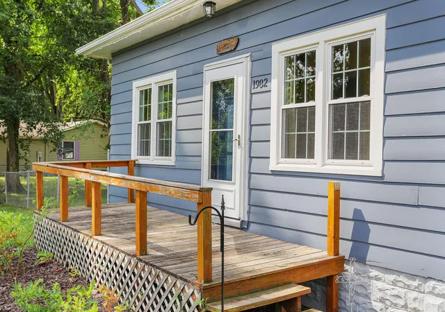 Photo 4 of Single family home for sale at 1982 Fairplain Ave, Benton Harbor, MI 49022 | MLS# 69026047538 | Listing updated on 2026-09-11