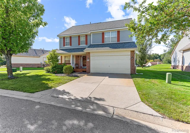 Photo 4 of Condo for sale at 30924 Tanglewood Dr, Novi, MI 48377 | MLS# 20261072003 | Listing updated on 2026-09-12