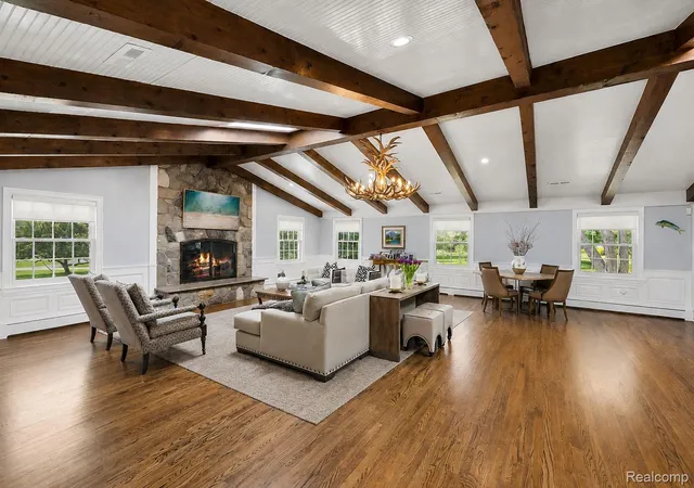 Photo 3 of Single family home for sale at 232 Guilford Rd, Bloomfield Hills, MI 48304 | MLS# 20261072004 | Listing updated on 2026-09-11