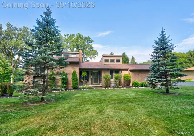 Photo 1 of Single family home for sale at 2363 N Linden Rd, Flint, MI 48504 | MLS# 20261072009 | Listing updated on 2026-09-15