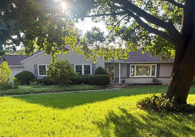 Photo 2 of Single family home for sale at 282 S Minges Rd, Battle Creek, MI 49015 | MLS# 66026047542 | Listing updated on 2026-09-11