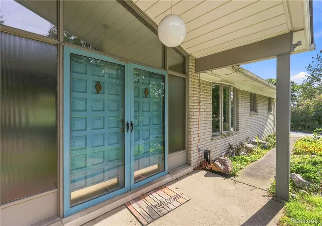 Photo 2 of Single family home for sale at 6579 Balmoral Ter, Clarkston, MI 48346 | MLS# 20261072014 | Listing updated on 2026-09-12