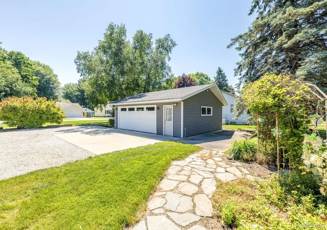 Photo 3 of Single family home for sale at 64 Martin St, Port Sanilac, MI 48469 | MLS# 20261072028 | Listing updated on 2026-09-09