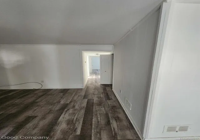 Photo 2 of Single family home for sale at 8645 Dodge Ave, Warren, MI 48089 | MLS# 20261072032 | Listing updated on 2026-09-09