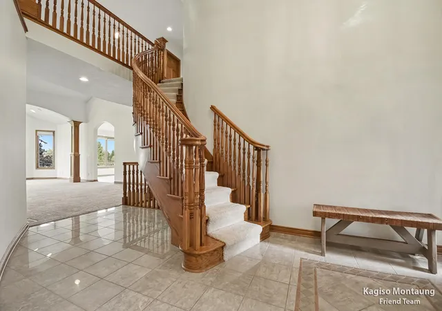 Listing Photo 4 - Condo for sale in building located at 34 Regal Ct, Zeeland, MI 49464