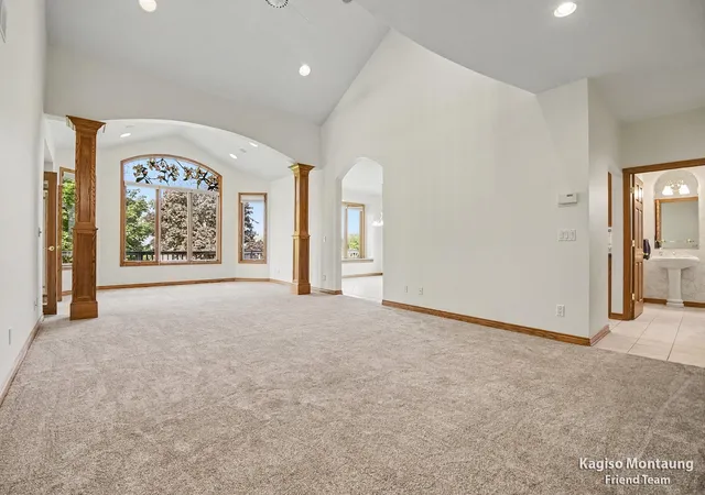 Listing Photo 5 - Condo for sale in building located at 34 Regal Ct, Zeeland, MI 49464