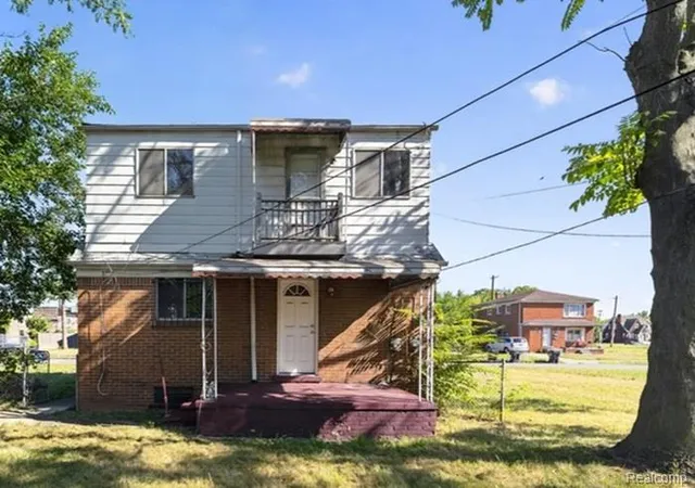 Photo 2 of Multi family home for sale at 14076 - 78 Saratoga, Detroit, MI 48205 | MLS# 20261072042 | Listing updated on 2026-09-09
