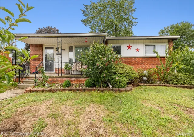 Single family home for sale at 30553 Barton St, Garden City, MI 48135 | MLS# 20261072051