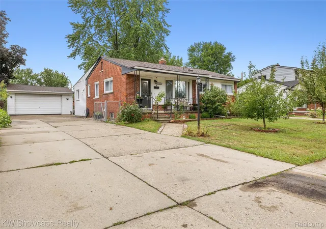 Photo 1 of Single family home for sale at 30553 Barton St, Garden City, MI 48135 | MLS# 20261072051 | Listing updated on 2026-09-19