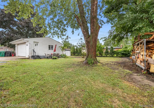 Photo 2 of Single family home for sale at 30553 Barton St, Garden City, MI 48135 | MLS# 20261072051 | Listing updated on 2026-09-19