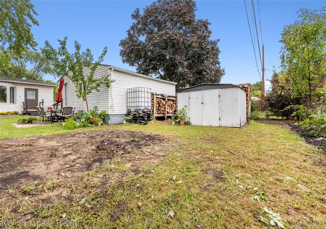 Photo 4 of Single family home for sale at 30553 Barton St, Garden City, MI 48135 | MLS# 20261072051 | Listing updated on 2026-09-19