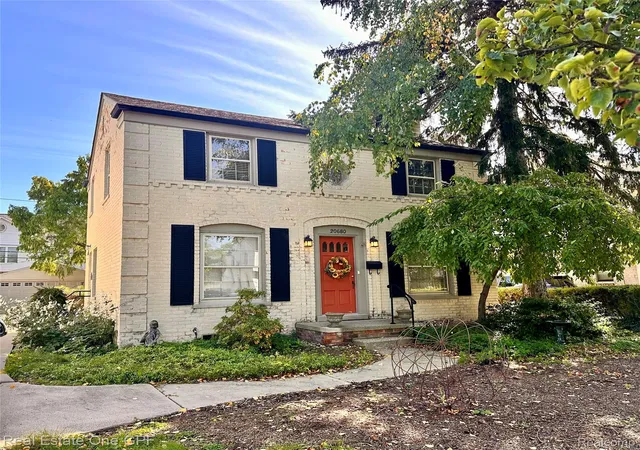 Photo 1 of Single family home for sale at 20680 Vernier Cir, Grosse Pointe Woods, MI 48236 | MLS# 20261072052 | Listing updated on 2026-10-15