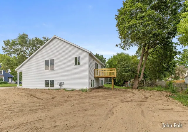 Photo 19 of Single family home for sale at 222 E Ellis Ave, Belding, MI 48809 | MLS# 65026047556 | Listing updated on 2026-09-08