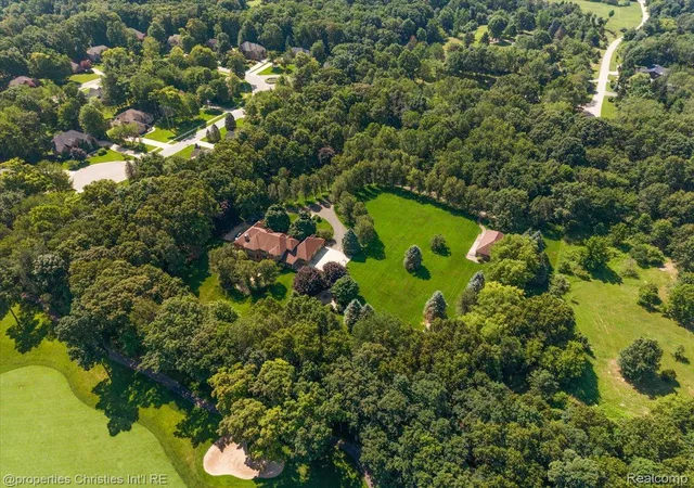 Photo 4 of Single family home for sale at 1315 Maryland, Milford, MI 48380 | MLS# 20261072058 | Listing updated on 2026-09-11