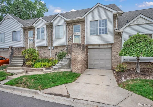 Photo 3 of Condo for sale at 30881 Lee Frank Ln, Madison Heights, MI 48071 | MLS# 20261072060 | Listing updated on 2026-10-18